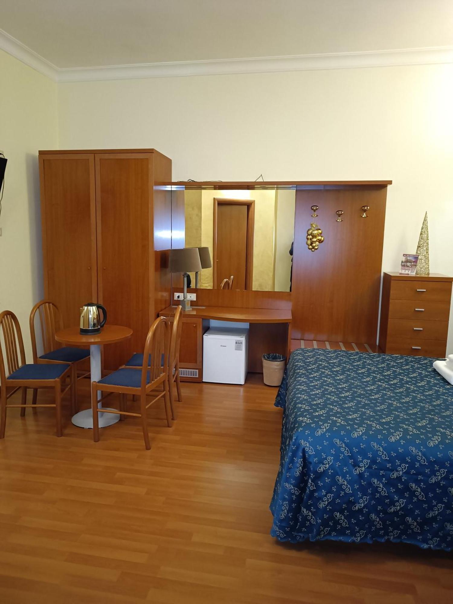 Opera Italian Suite 罗马 外观 照片